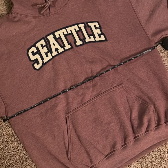 Seattle Airport Hoodie - Picture 5 of 5